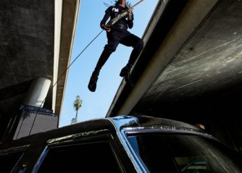 Guitarist Steve Lacy gets his own signature Fender