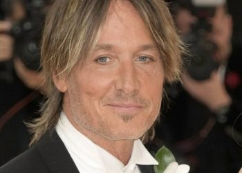 Keith Urban returning to American Idol as a guest mentor