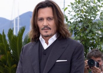Johnny Depp forced to postpone Hollywood Vampires shows due to injury