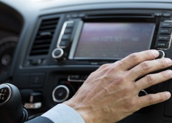 Car manufacturers Ford, BMW, Tesla and more to remove AM/FM radio from new models