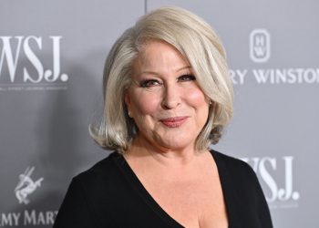 Bette Midler, Jamie Lee Curtis and More Celebrities React to Trump Ruling