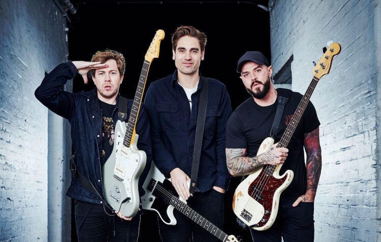 Busted team up with Hanson for new version of ‘MMMBop’