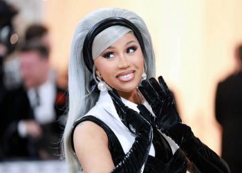 Cardi B Is Red-Hot With Stunning New Hairstyle
