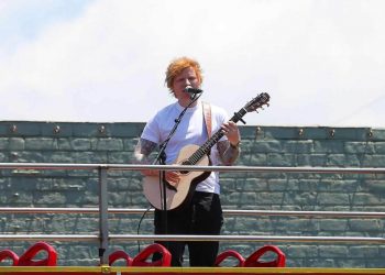 Ed Sheeran Performs New ‘Subtract’ Songs in Surprise NY, Dallas and LA Pop-Up Street Gigs