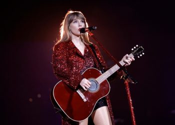 Taylor Swift Brings Out Maren Morris for First-Ever ‘You All Over Me’ Performance in Chicago