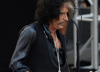 Joe Perry would love to do another Aerosmith album