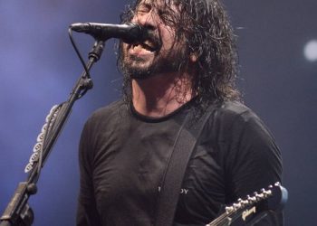Dave Grohl stuns Guns N’ Roses fans with surprise Glastonbury performance