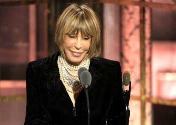 Songwriter Cynthia Weil Honored at California Memorial by Bill Medley, Dolly Parton, Tony Orlando & More