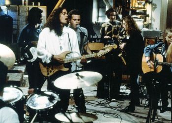 Hollywood Flashback: ‘The Heights’ Was No Hit, but Its Theme Song Was