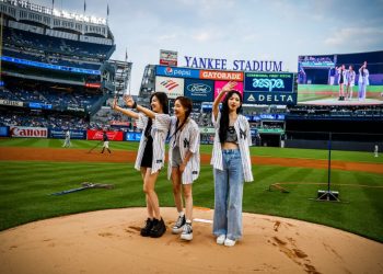 Aespa Throws First Pitch for New York Yankees