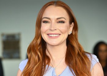 Lindsay Lohan Is Glowing in Pregnancy Selfie