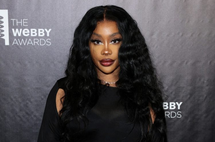 SZA Reveals Why She Got a Brazilian Butt Lift