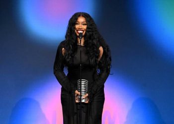 SZA ‘Upset’ by the Hate Lizzo Receives on Social Media: ‘Just Want Everyone to Practice Kindness’