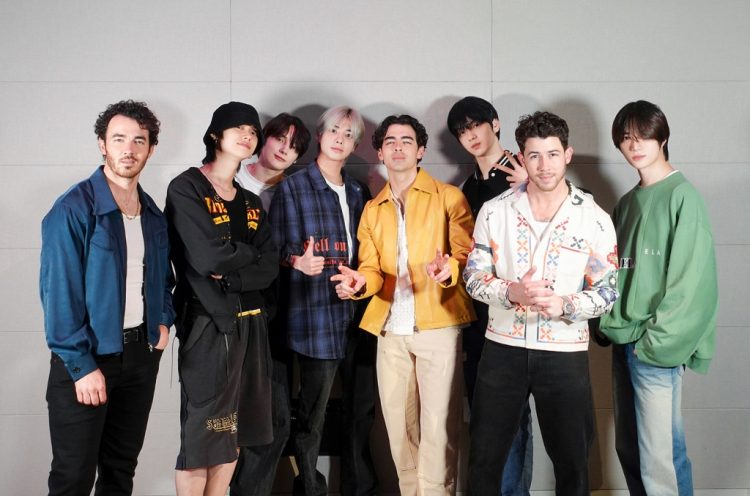 TOMORROW X TOGETHER & Jonas Brothers Announce New Joint Single ‘Do It Like That’