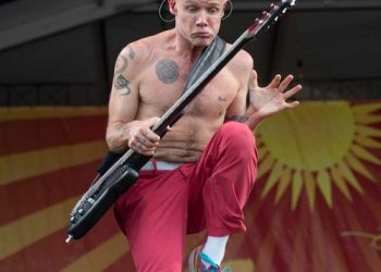Flea wants to re-record most unpopular Red Hot Chili Peppers album