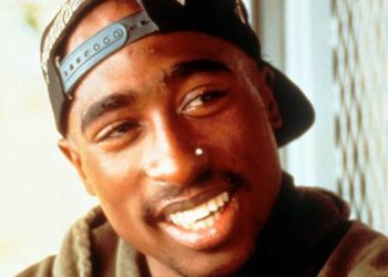 Tupac Shakur’s self-designed diamond ring to be auctioned
