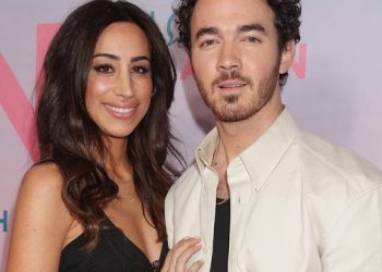 Danielle Jonas sometimes feels ‘less than’ her sister-in-laws Sophie Turner and Priyanka Chopra