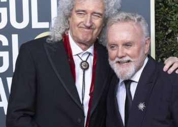 Queen honoured with Brit Billion Award