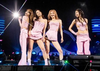 Ariana Grande, Drake, Halsey & More: 25 of BLACKPINK’s Most Famous Fans