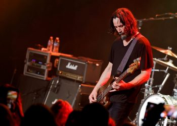 Keanu Reeves Reunites With Band Dogstar for First Headlining Show in 20 Years as Group Announces New Album