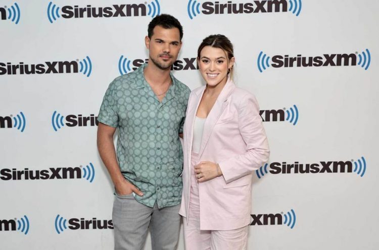 Tay Lautner Posed With the Famous Cleaning Cart at the Eras Tour & Taylor Lautner Had the Funniest Response