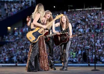 8 Best Moments From Taylor Swift’s Eras Tour in Seattle: HAIM’s First Shows, New Surprise Songs & More