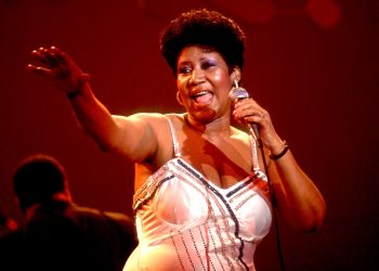 Aretha Franklin’s Sons Battle Over Handwritten Wills