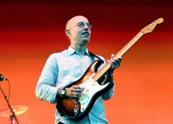 Bombay Bicycle Club announce special UK karaoke events