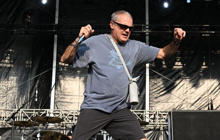 Descendents frontman Milo Aukerman suffers “mild heart attack”