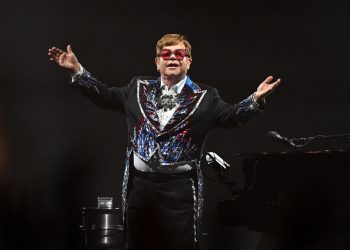 Coldplay Gives Elton John Emotional Send-Off at Final Concert of Farewell Tour: ‘We Are So Grateful’
