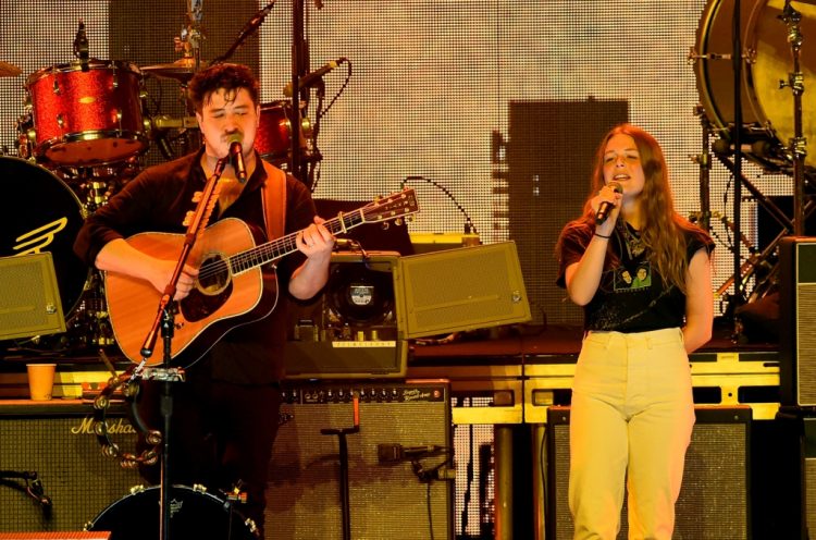 Marcus Mumford Sings Taylor Swift’s ‘Cowboy Like Me’ With Maggie Rogers