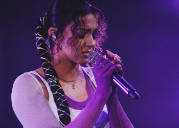 Tori Kelly reportedly hospitalised for blood clots in lungs and legs