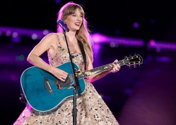 Taylor Swift Gifts Bonuses Totaling More Than $55M to Eras Tour Crew, Collaborators