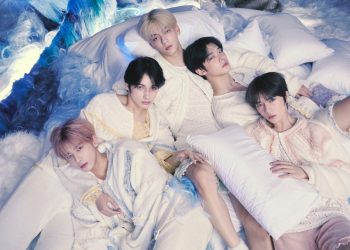 TOMORROW X TOGETHER Gives Sneak Peek of Lollapalooza Set in Dance Practice Video