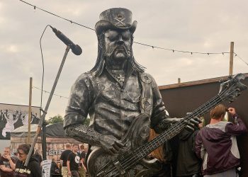 Motörhead icon Lemmy’s ashes scattered in mud at Wacken Festival