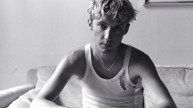 Troye Sivan ‘Something to Give Each Other’ is a Glorious Album – Rolling Stone