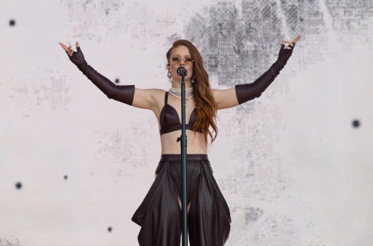 Jess Glynne Plots a Big 2024 After Setting ‘A Foundation’ This Year