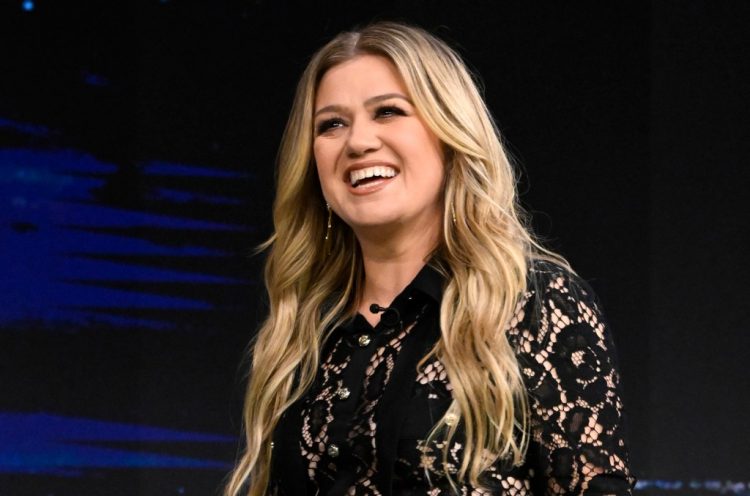 Kelly Clarkson Talks Leaving ‘The Voice’ and L.A.: ‘I Thought I Was Making a Horrible Decision’