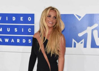 Britney Spears Celebrates ‘The Woman in Me’ Hitting No. 1 on NYT Best-Seller List: ‘It Means the World to Me’