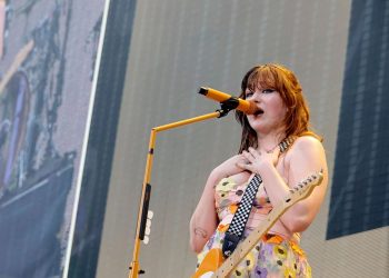 Gayle Says Opening for Taylor Swift Was the ‘Most Amazing Thing in the Whole Entire World’