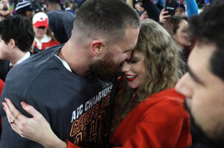David Letterman Has Perfect Response to the Taylor Swift and Travis Kelce Haters: ‘This Is Such a Lovely Thing. Shut Up!’