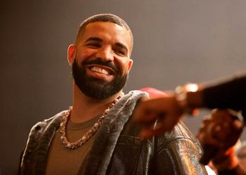 Drake Promises to Cover Fan’s Surgery Bills During St. Louis Concert: ‘We Gonna Help You Out’