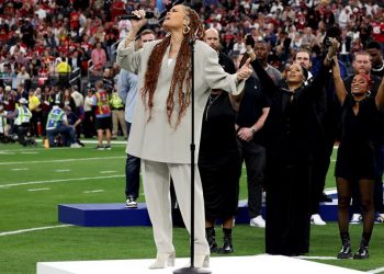 Andra Day Says She Stopped Singing the National Anthem Because She Wanted to Sing the Black National Anthem First