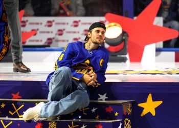 Justin Bieber Plays Classic, Recent Hits at First Gig in Over a Year During Surprise Toronto Club Show