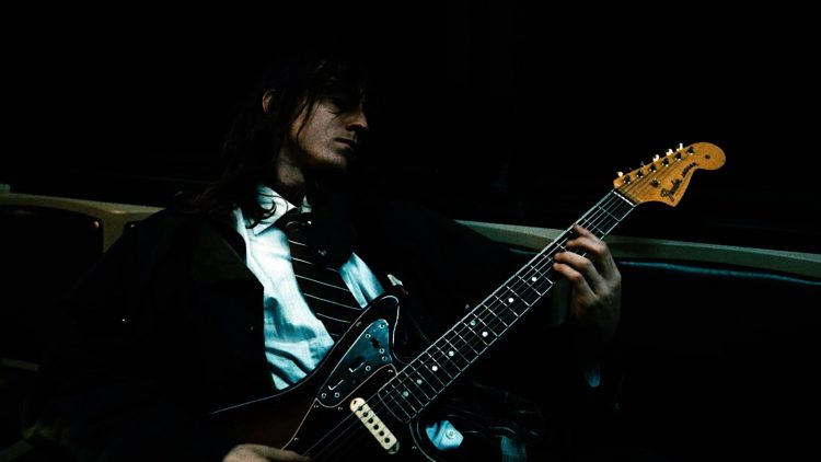 Mk.gee’s ‘Two Star & the Dream Police’ Review