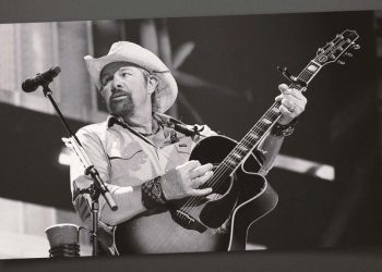 Toby Keith, Larger-Than-Life Country Music Star, Dies at 62