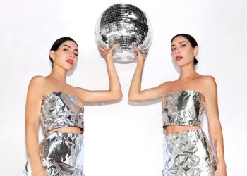 The Veronicas Crank the Temperature on ‘Gothic Summer’: Stream It Now