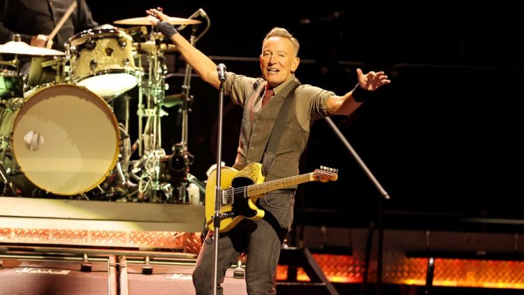 Bruce Springsteen’s Lewd ‘Curb Your Enthusiasm’ Line Debuts at His Concert