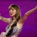 Taylor Swift Adores Ryan Gosling’s Cover of ‘All Too Well’ on ‘SNL’