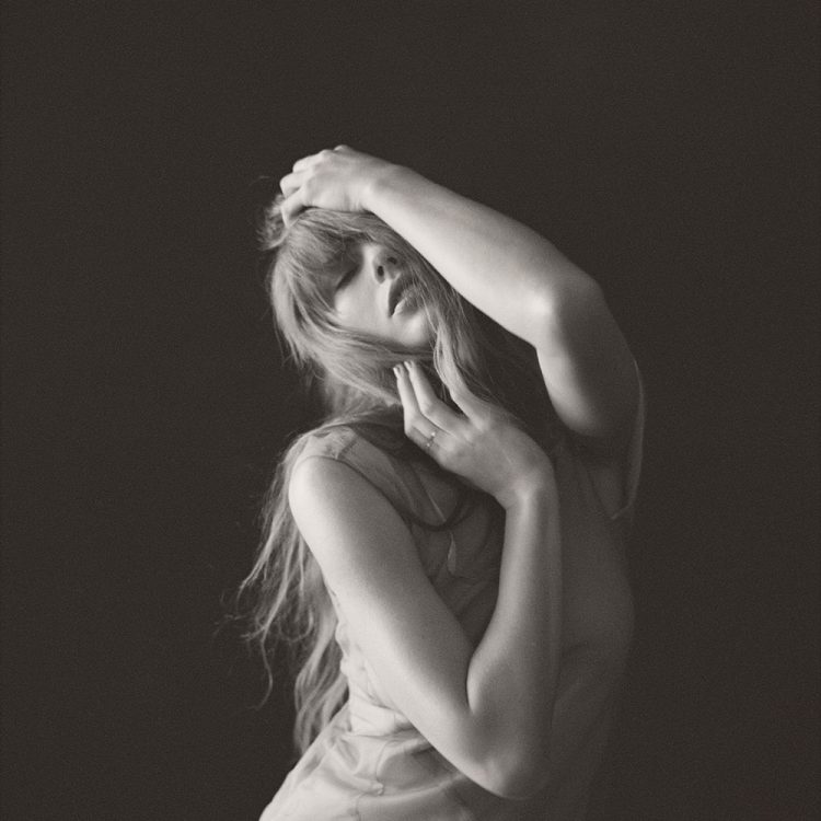 Taylor Swift Adds 15 Songs to ‘The Tortured Poets Department’ With Surprise Release ‘The Anthology’